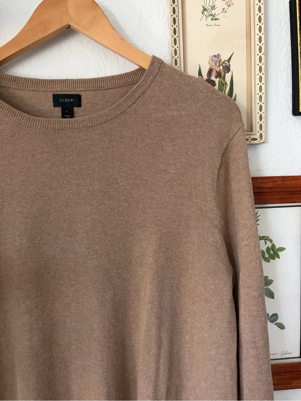 Soft Cotton Cashmere Blend J. Crew Men’s Crewneck Sweater in Camel - Large